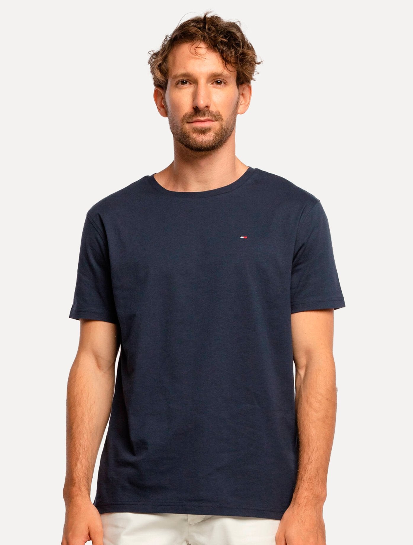 Tommy Hilfiger Men's Essential T-Shirt Kit - Pay 1 get 2